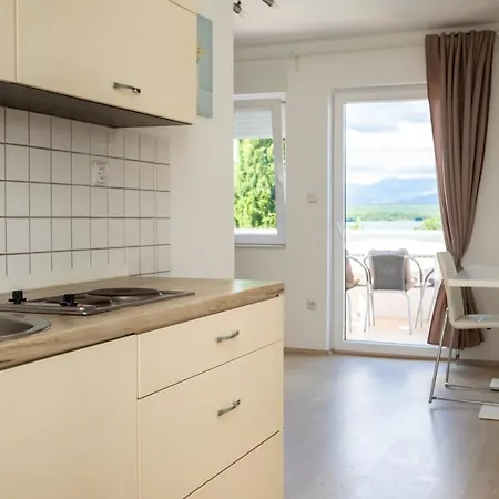 Apartman Family-friendly With Swimming Pool Soline, Krk - 9715 *