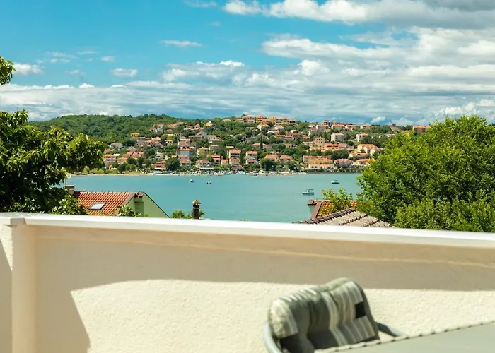 Family-friendly With Swimming Pool Soline, Krk - 9715 * Dobrinj